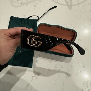 Gucci GG Marmont Rectangular Sunglasses GG0811

$200